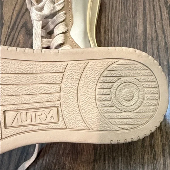Autry medalist low Sneakers 38/7-7.5 - Picture 5 of 6